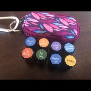 Essential Oil Keychain containing 8 doTERRA oils